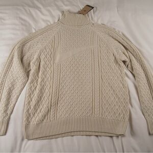 Brand new Nike sweater size large